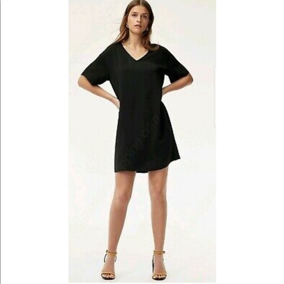 Aritzia Babaton Aaron vneck shift dress - Picture 4 of 5